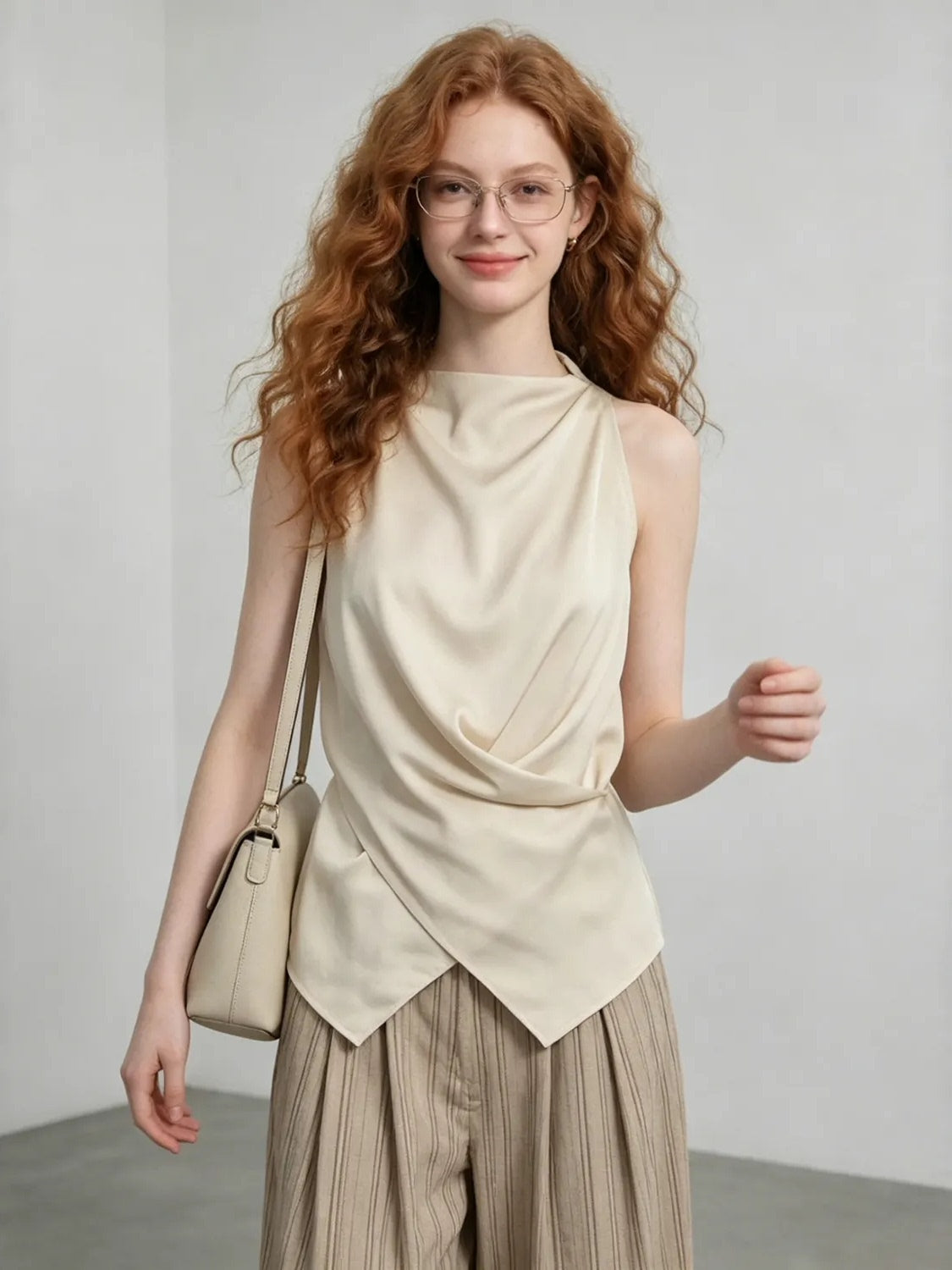Women's Elegant Crossover Sleeveless Top